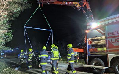 SRF Einsatz: PKW Bergung in Fluttendorf