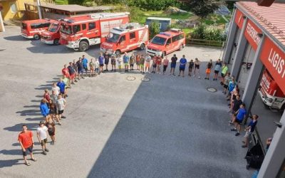 Abschnitt 3: Feuerwehrjugend beim Bachsteigen