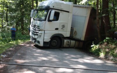 Schwierige LKW Bergung