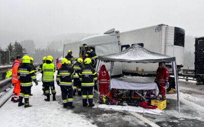 Schwerer LKW-Unfall auf der A2