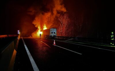 LKW-Brand auf der A2 Südautobahn